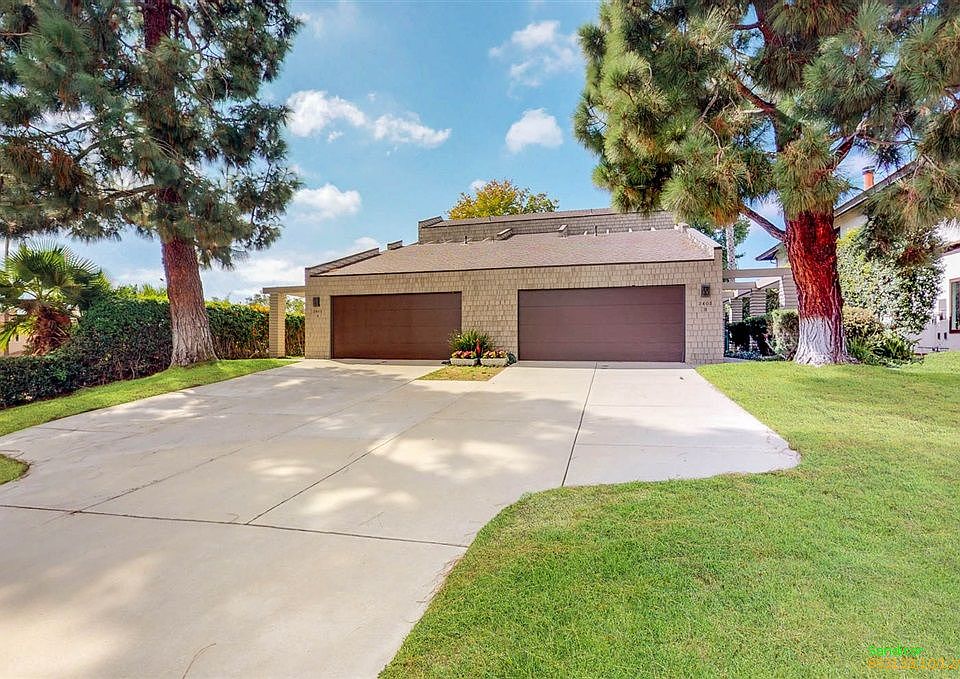 2nd image of 2402 Sacada Cir APT A