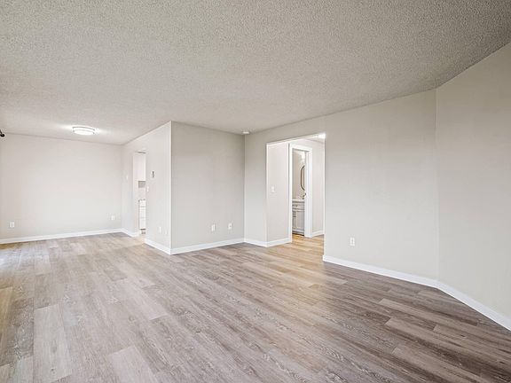 Front room/dining room, outlet to put your tv on wall