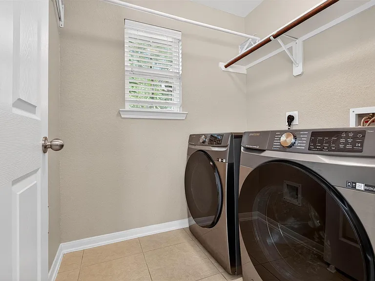 10103 Sweet Willow Ln — Photo 29