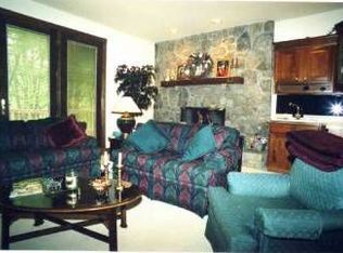 3403 Lashan Dr, Murrysville, PA 15668