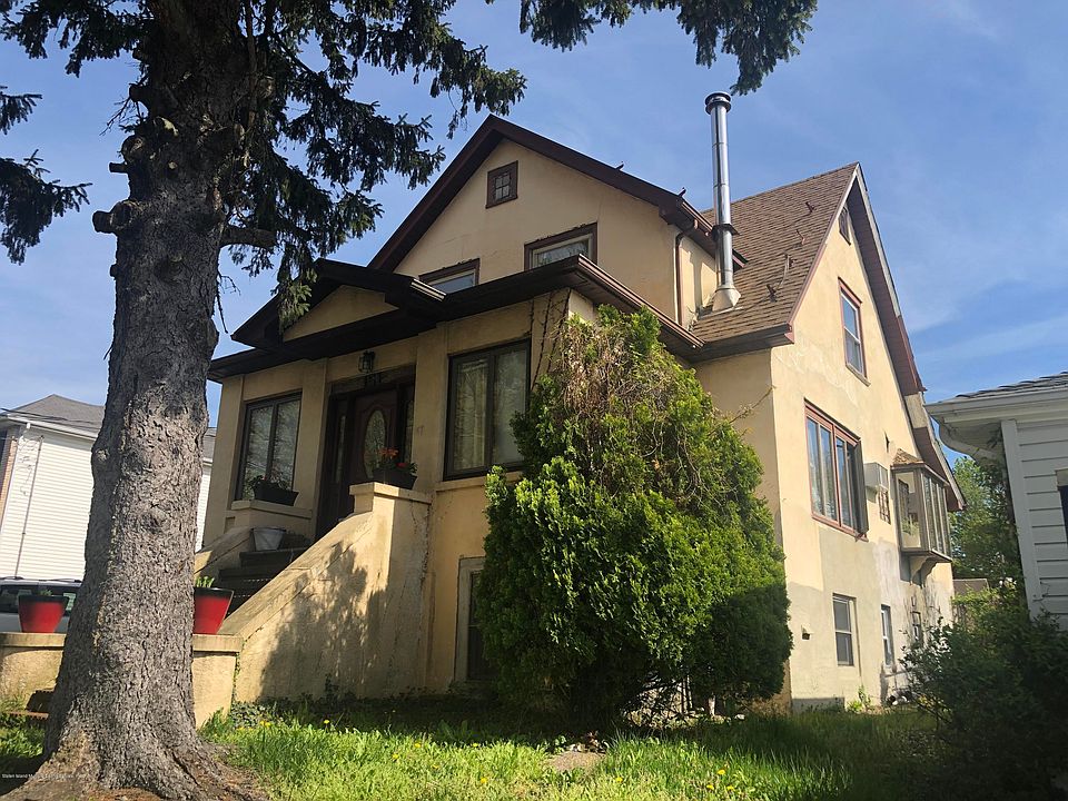 1st image of 151 Armstrong Ave