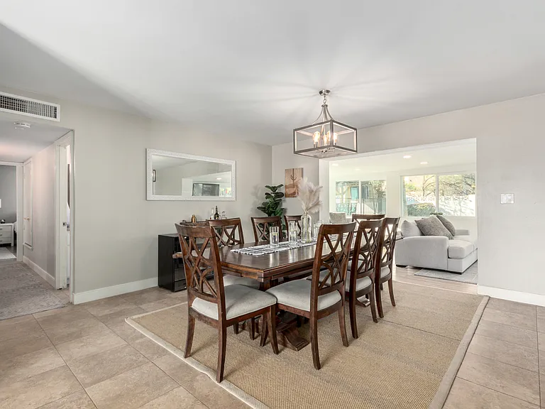 4220 E Becker Ln — Photo 8