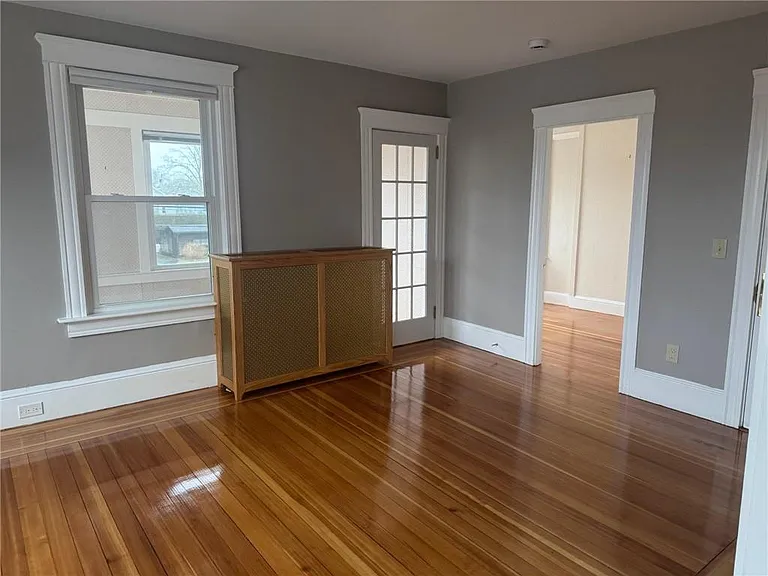 15 Freeborn St #2 — Photo 10