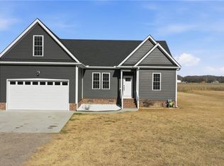 127 River Front Dr, Hertford, NC 27944