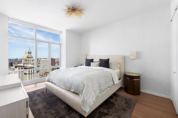 Sold by Compass | media 6