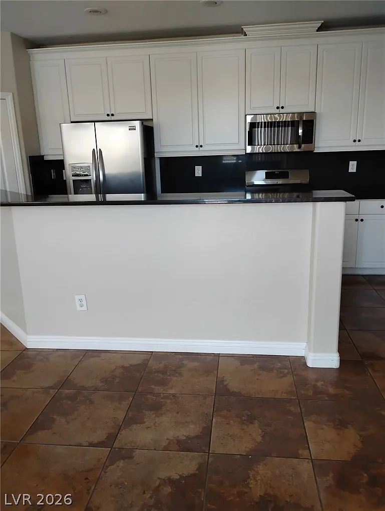 2 bed, 2.0 bath, 1220 sqft, $1,700 — Photo 4