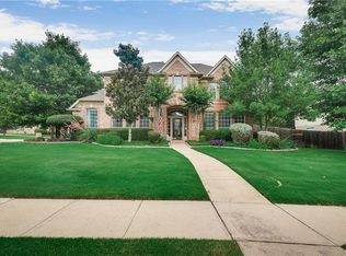 809 Forest Lakes Dr, Keller, TX 76248