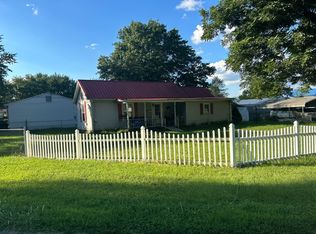 1705 Commerce St, Salem, VA 24153