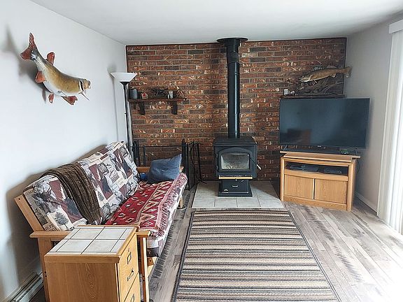 5th image of 1491 Mohican Ct