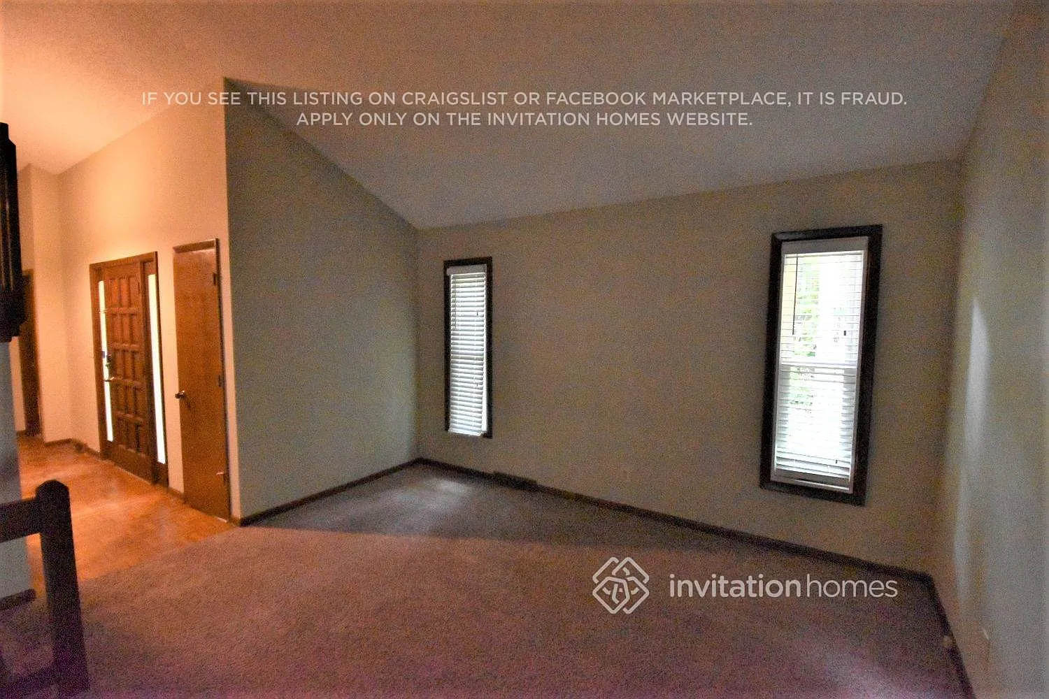 306 Kingsley Dr Charlotte, NC 28270 — Photo 2