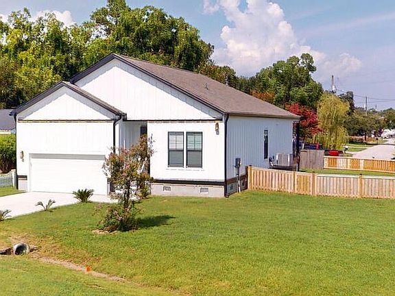 5th image of 3560 Old Ferry Rd