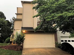 926 Edgewater Cir, Marietta, GA 30062