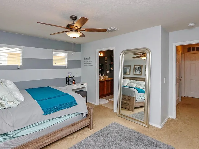 4724 Somerset Hill Ln — Photo 11