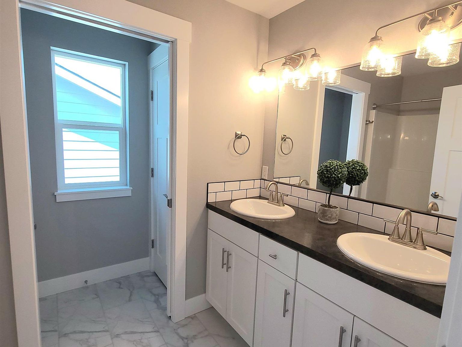 141 Claire St, Prosser, WA 99350 Zillow