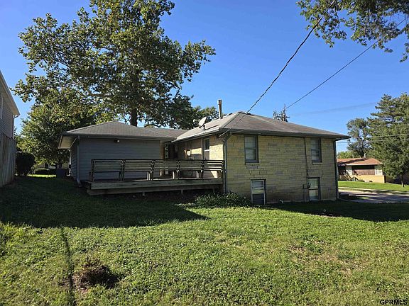 4th image of 3208 S 46th St