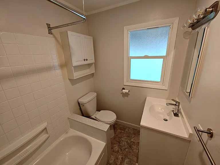 1311 McPherson Ave — Photo 9