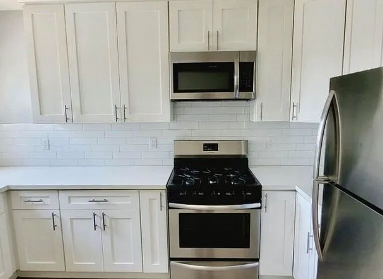 164 S Elm Dr — Photo 10