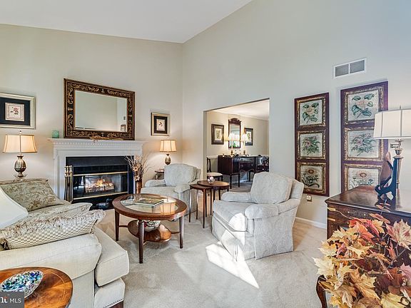 5th image of 40611 Merion Ct