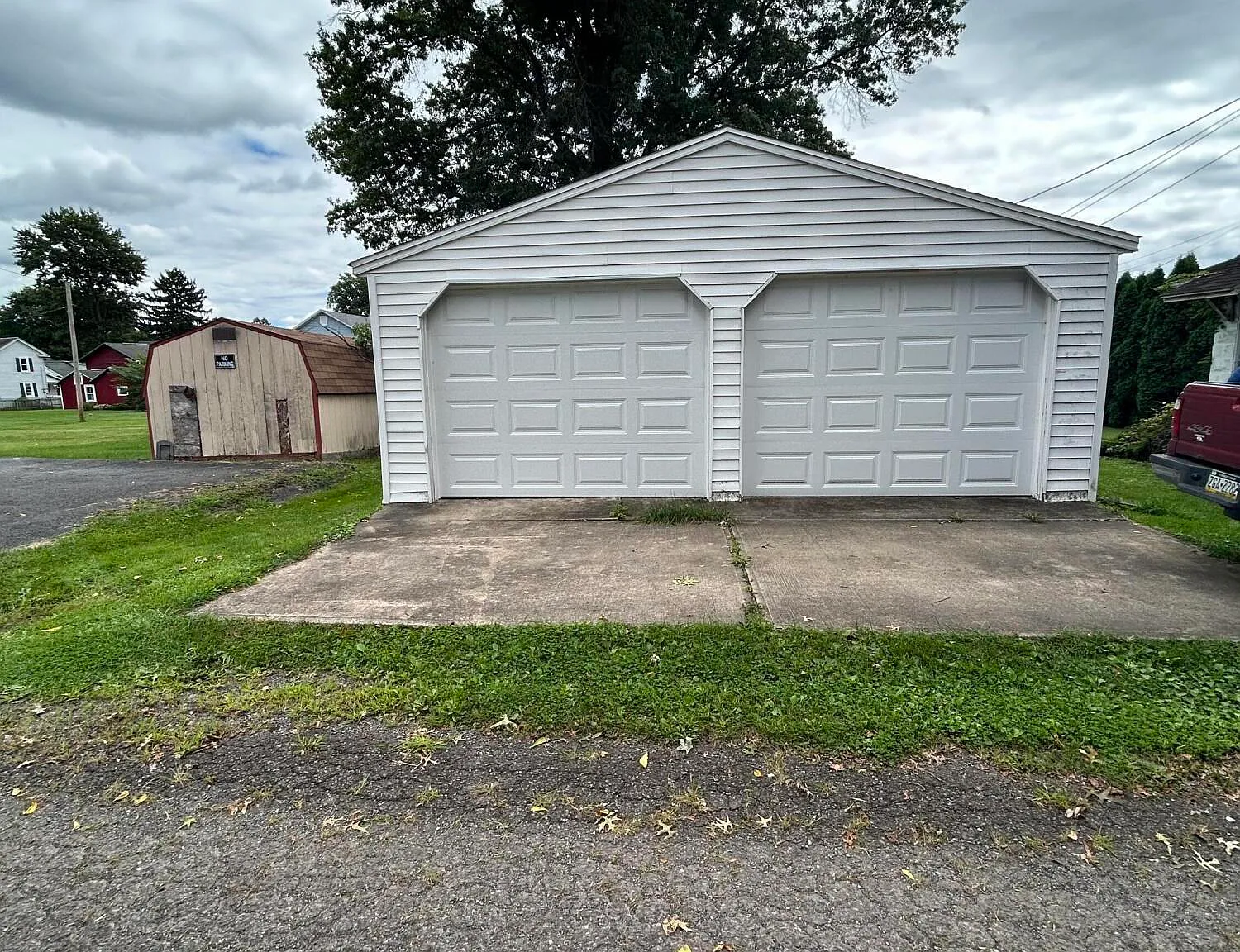 Studio, 576 sqft, $250 — Photo 1