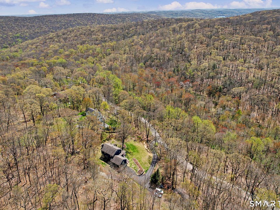 1st image of 34 Hardscrabble Road