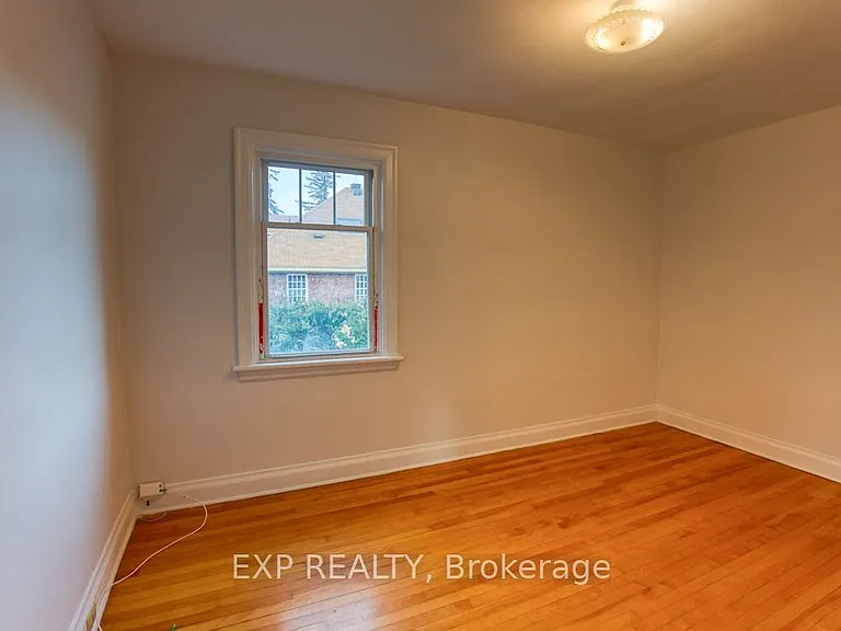 448 Holland Ave — Photo 22