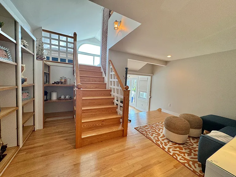 179 Prospect Ave — Photo 16