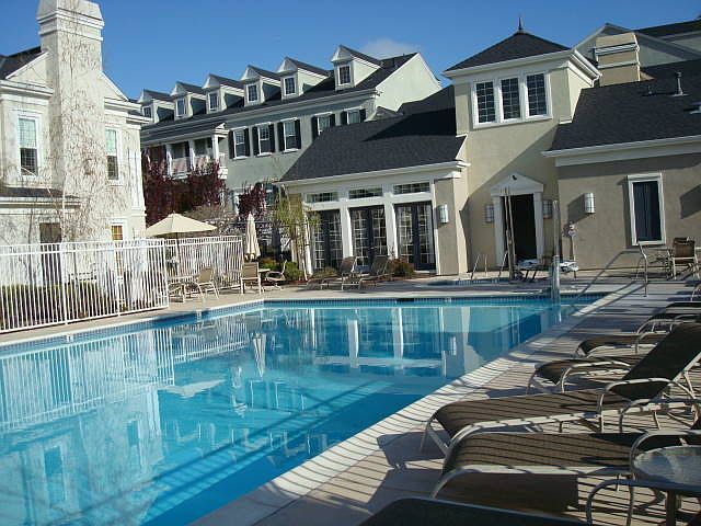 2nd image of 4506 Chancery Ln