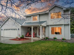 3041 Dorland Rd, Saint Paul, MN 55109