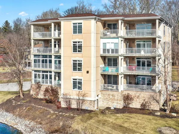 6770 Spirit Lake Dr #8, Indianapolis, IN 46220