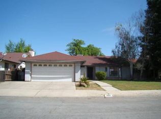 3784 W Robinson Ave, Fresno, CA 93722