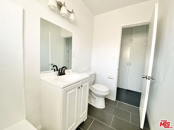 5th image of 141 S Normandie Ave #26A