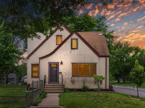 5253 Aldrich Ave N, Minneapolis, MN 55430