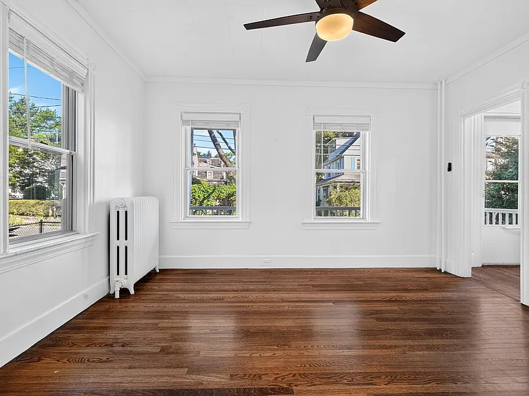 53 Henderson St — Photo 19