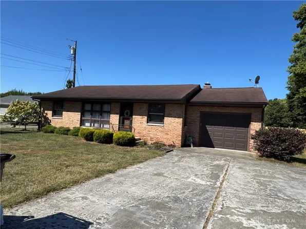 10221 Woodlawn Ave, Miamisburg, OH 45342