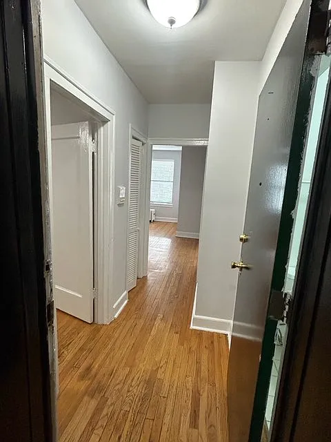1 bed, 500 sqft, $1,050 — Photo 3
