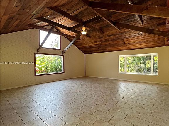 5th image of 9229 NW 66th Ln