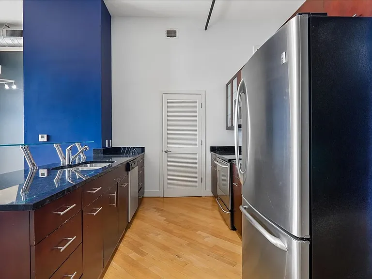 1701 Kalorama Rd NW #403 — Photo 7