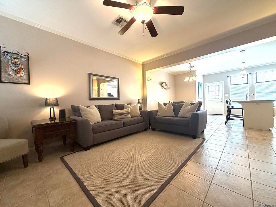 1st image of 2403 Brightside Dr APT 19