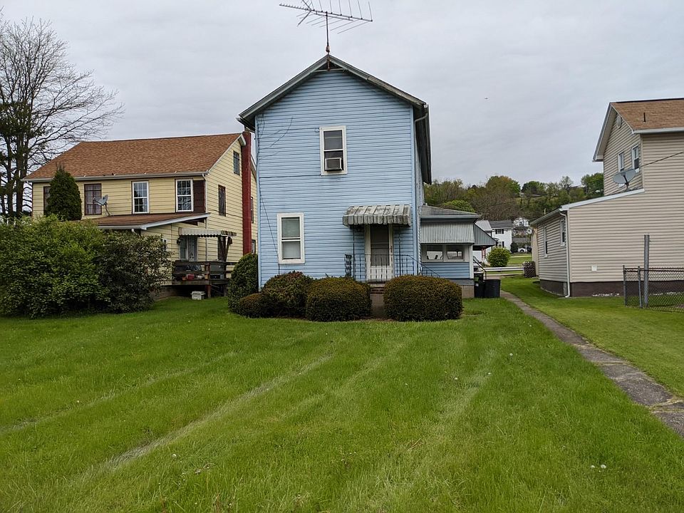 1st image of 110 W Burrell St