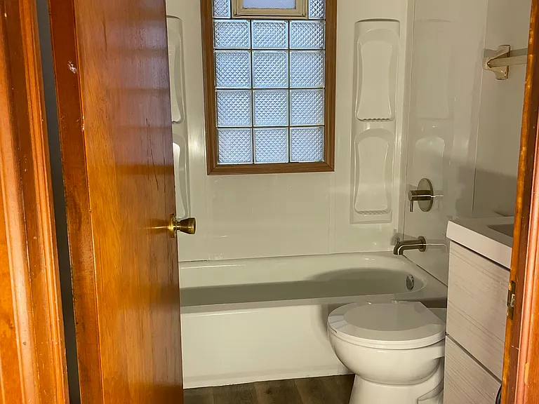 Fully Refinished Bathroom - New tub, new toilet, new vanity