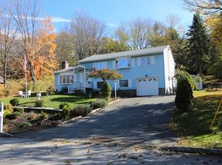 10 Old Town Rd, Monroe, NY 10950