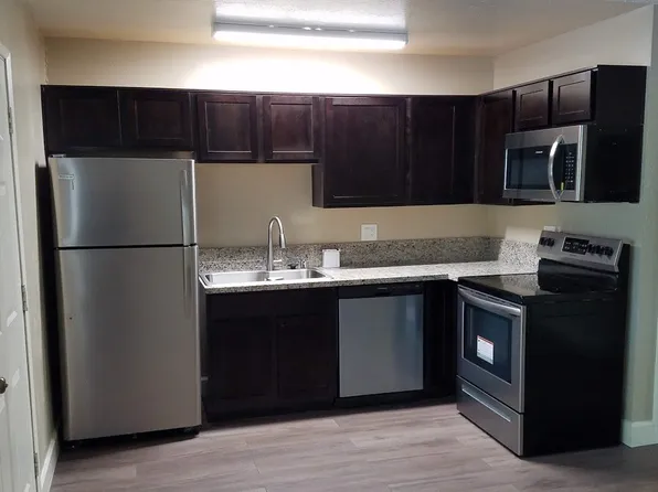 445L, 445 La Rue Ave APT 5, Reno, NV 89509