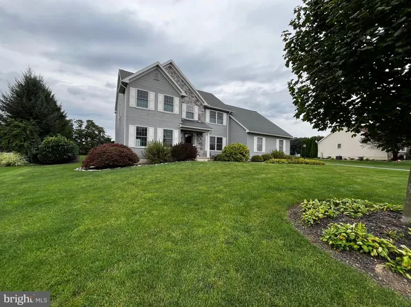1033 Cider Ln, Lebanon, PA 17046