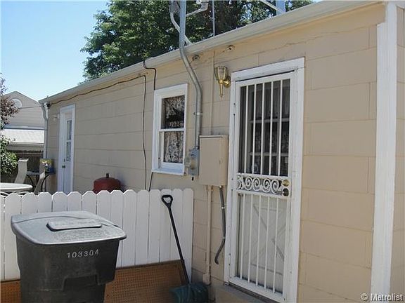 2nd image of 3515 W Warren Ave