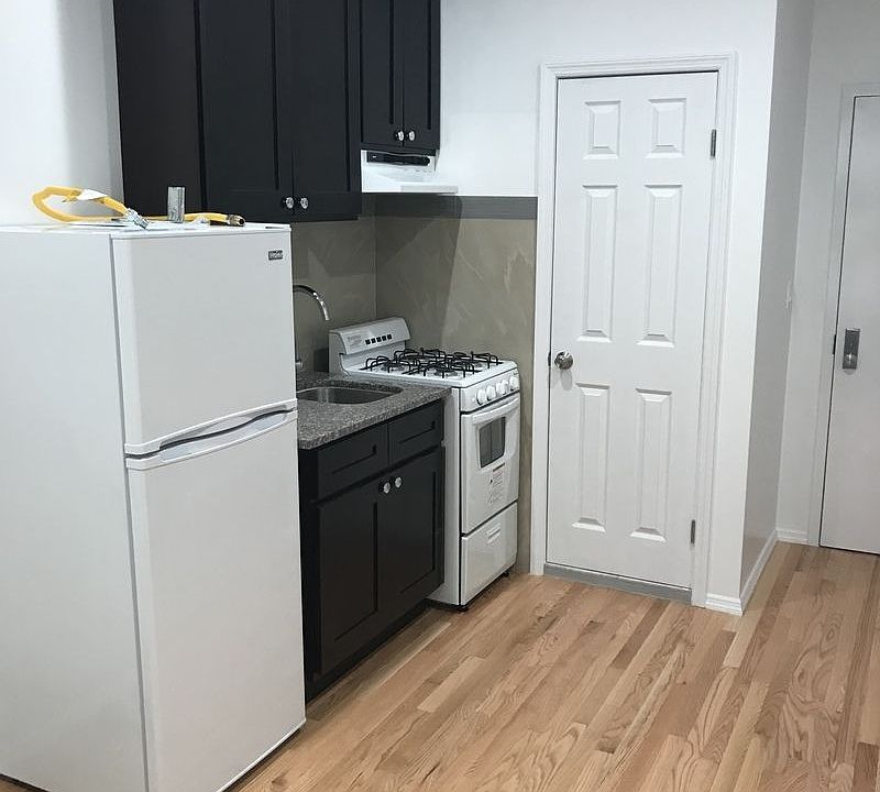 1st image of 112 Macdougal St APT A1