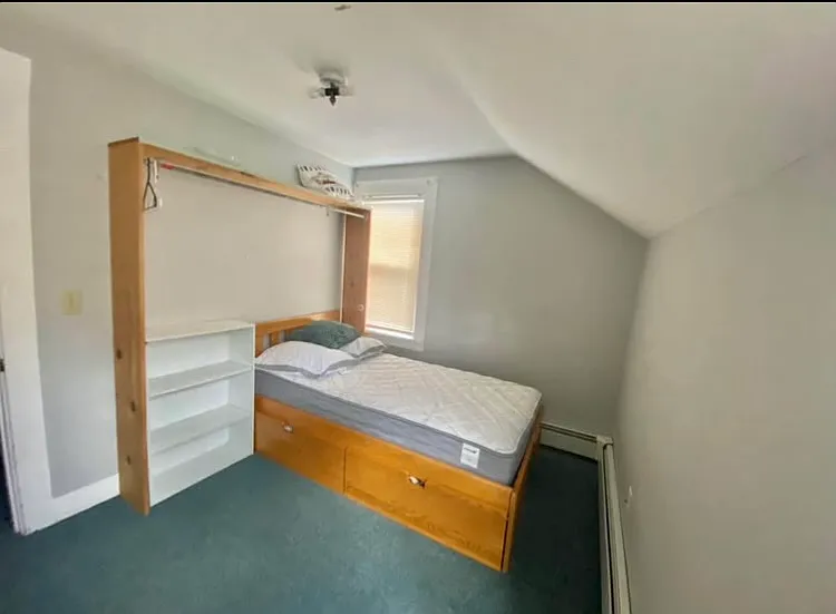 16 Hillcrest St #1 — Photo 19