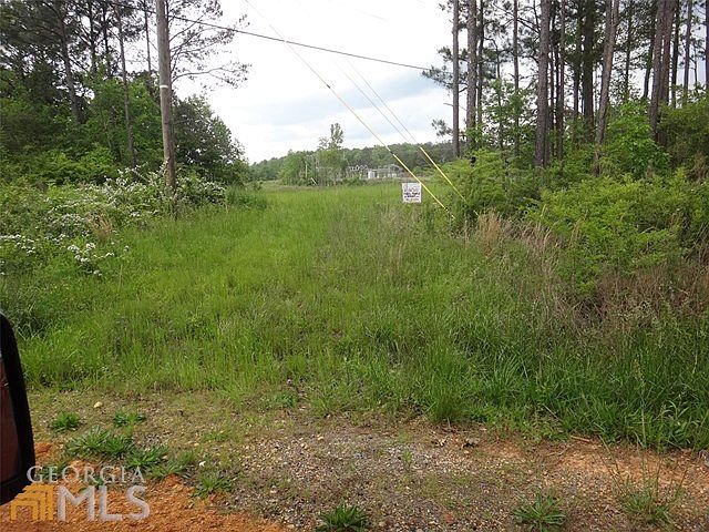 2nd image of 801 Burnett Ferry Rd SW