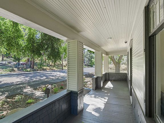 3rd image of 2803 E Hartson Ave