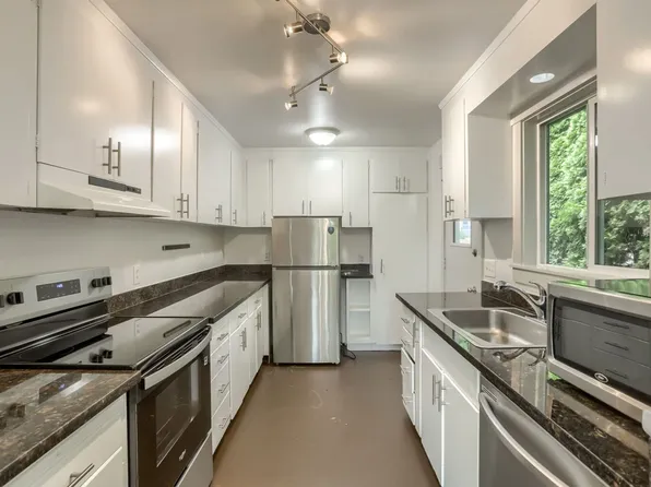 15536 Shoreline, 15536 27th Ave NE #15540, Seattle, WA 98155