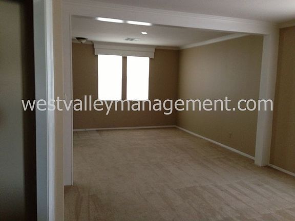 4th image of 14587 W Cameron Dr